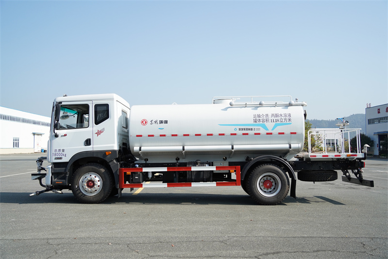 東風(fēng)股份D9灑水車 14方（燃油車） EQ5182GPSSEQ6